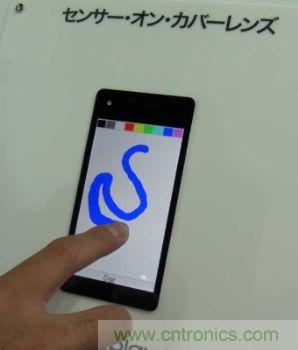 圖3:日本顯示器的玻璃蓋板一體型觸摸面板與4.3英寸液晶面板一體化的面板