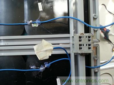 手工打造太陽能充電照明系統:點亮LED給手機充電