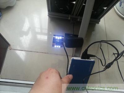 手工打造太陽能充電照明系統:點亮LED給手機充電