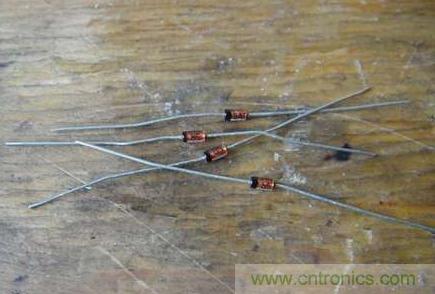 想減少電費嗎?DIY一個迷你風力發電機吧