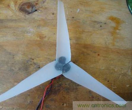 想減少電費嗎?DIY一個迷你風力發電機吧