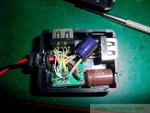 DIY:自制安全高效車用手機(jī)充電器