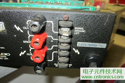 用料很給力！專業后級功放美國高峰FA1201拆解