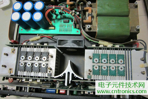 用料很給力！專業后級功放美國高峰FA1201拆解