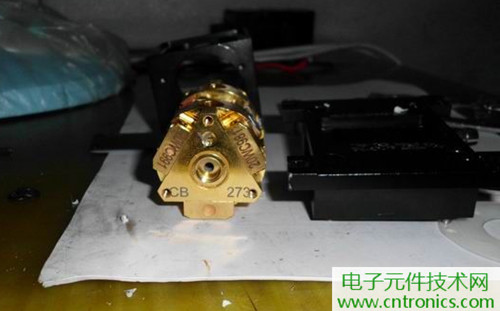 這貨一萬三?50W半導體激光模塊拆解