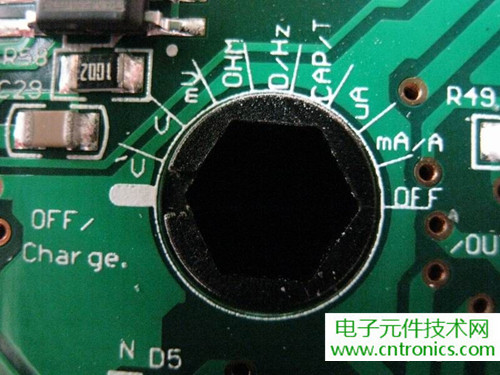 拆全球首款！安捷倫OLED手持式數(shù)字萬(wàn)用表拆解