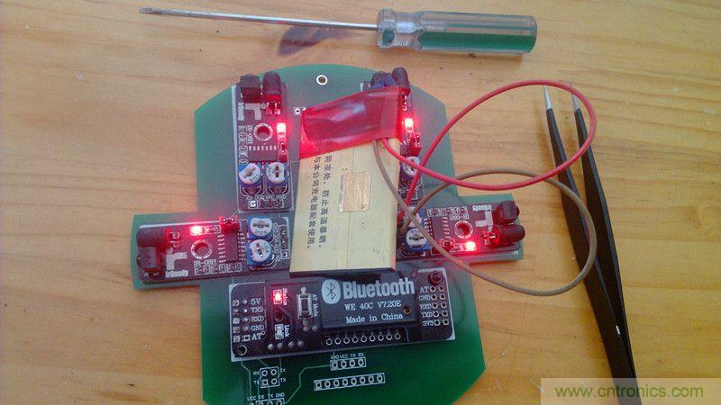 牛人力作！PCB版藍牙智能小車DIY