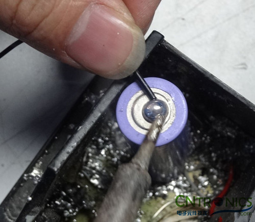 達人創意DIY:無線2.4G音頻收發器