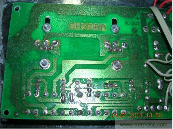 巧奪天工!大神利用山寨功放為高性價(jià)比逆變器“穿新衣”