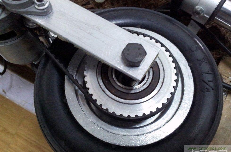 能工巧匠!DIY屬于你的電動滑板車!