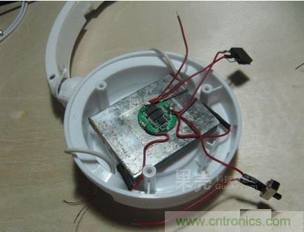 DIY頭戴式藍牙耳機,