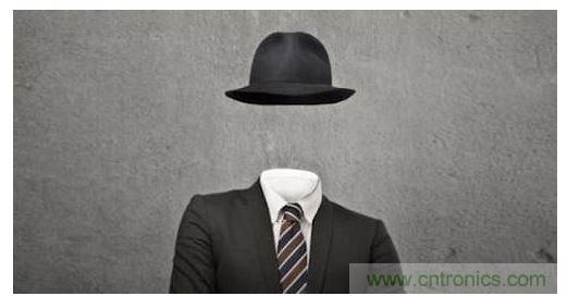 式隱形斗篷利用主動式組件與被動式超穎材料,可望進一步縮減斗篷尺寸,使其更適合個人使用