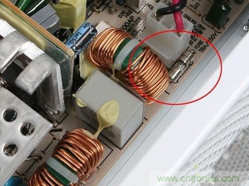 逆變電源設計中,保險絲扮演什么角色?