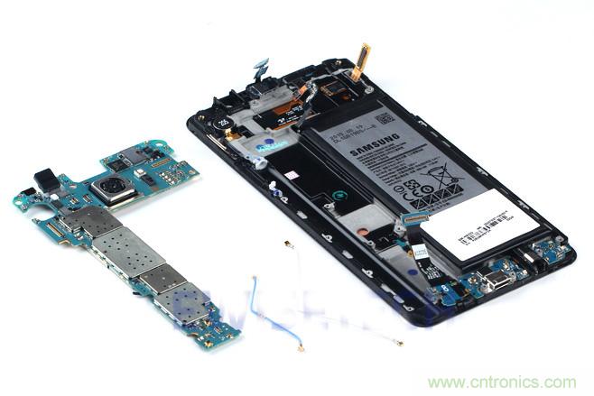 Galaxy Note5拆解，與S系列差距日漸模糊