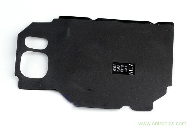 Galaxy Note5拆解，與S系列差距日漸模糊