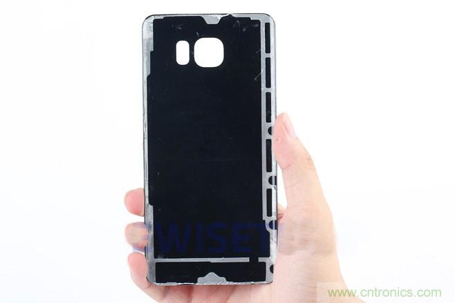 Galaxy Note5拆解，與S系列差距日漸模糊