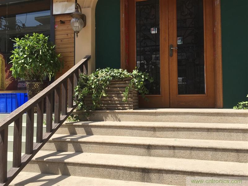 無邊框的 nubia Z9 ，一款既有驚喜，又有驚艷的智能手機(jī)