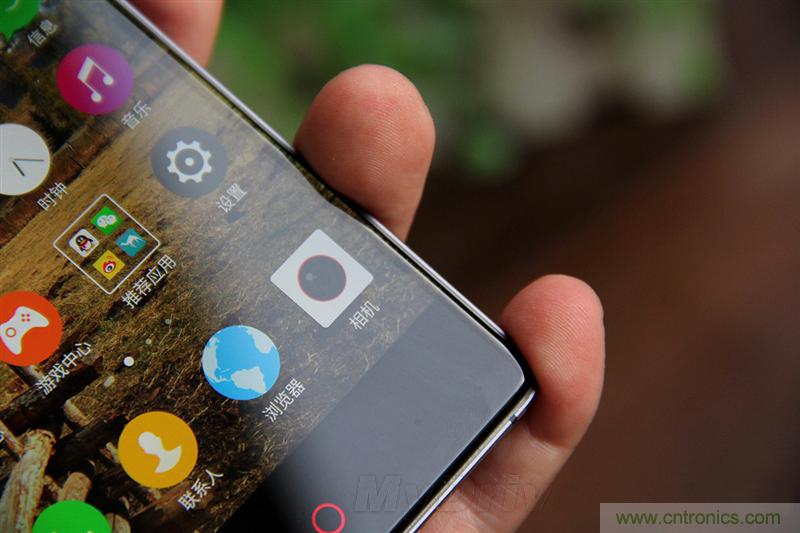 無邊框的 nubia Z9 ，一款既有驚喜，又有驚艷的智能手機(jī)