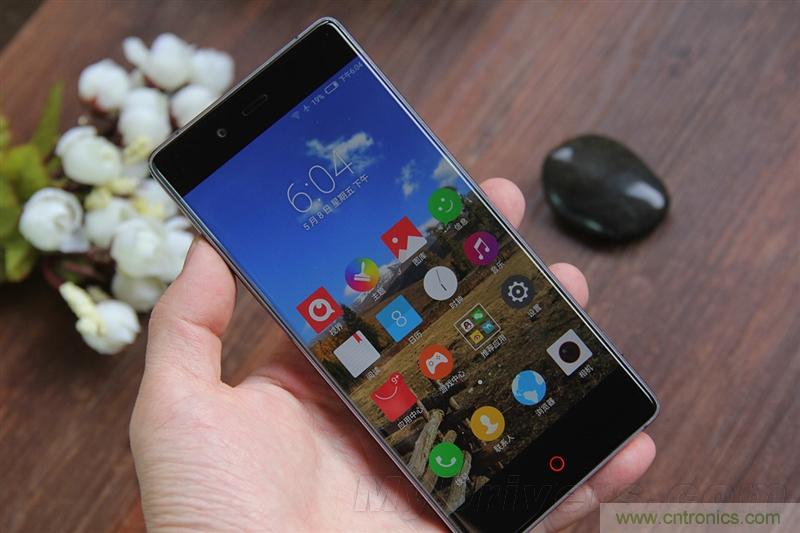 無邊框的 nubia Z9 ，一款既有驚喜，又有驚艷的智能手機(jī)