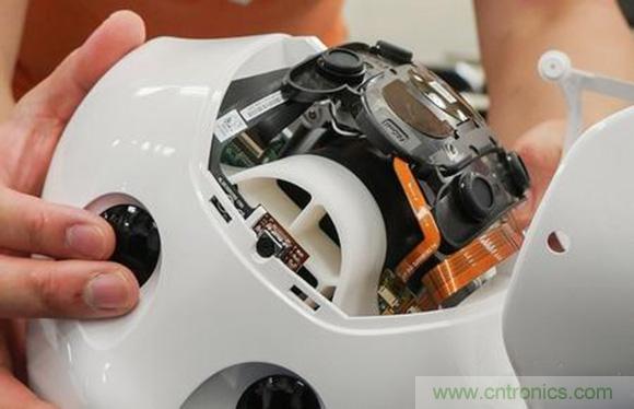 拆解筆記本不過癮,那就來拆拆日本情感機(jī)器人吧!