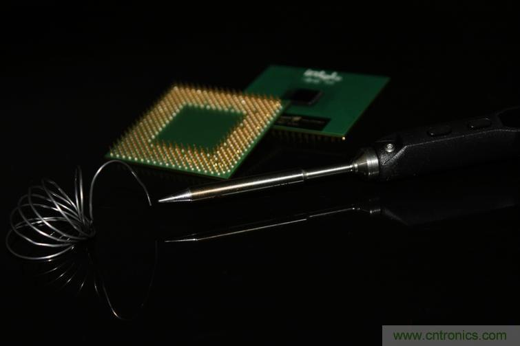 一款能喚起 70 后工程師朋友“童年趣事”的迷你電烙鐵！