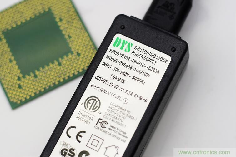 一款能喚起 70 后工程師朋友“童年趣事”的迷你電烙鐵！