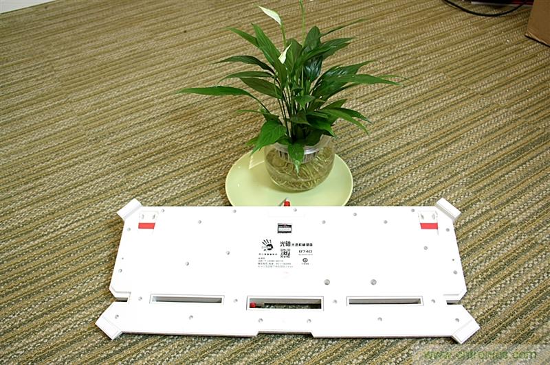 曾經的網吧統治者—雙飛燕血手幽靈機械鍵盤，真世界最快？