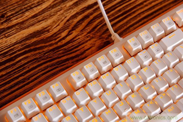 左手寫愛,右手寫他——從此鍵盤鼠標不分家!