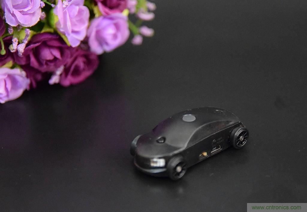 虛擬與現實相結合的飛車游戲,讓你體驗速度與激情的碰撞!