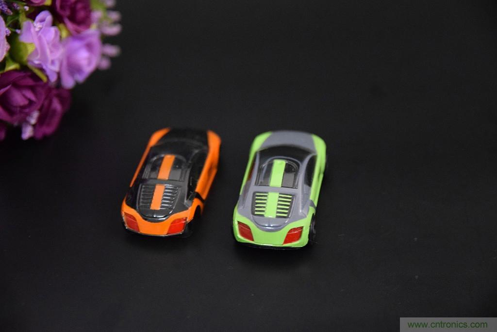 虛擬與現實相結合的飛車游戲,讓你體驗速度與激情的碰撞!