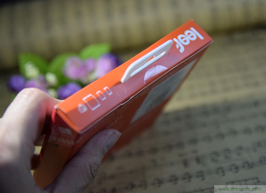 不越獄,就能隨意給iPad增容的影音娛樂利器