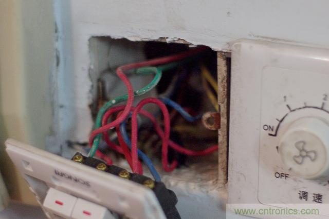 星球大戰原力釋放，無線控制易如反掌