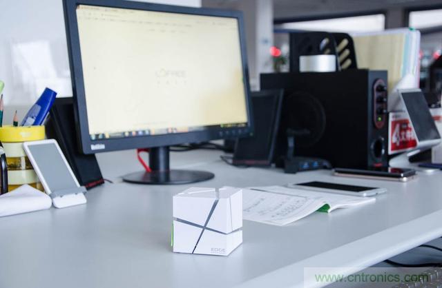 洛斐創意藍牙音箱,光與建筑點綴生活