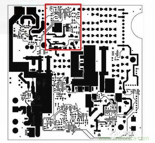 這是自動測試設備的PCB，因為事先了解過那顆SEPIC轉換器（以紅框標示），我的設計第一次就成功。