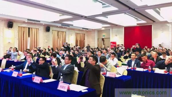 大咖云集！第二屆中國（深圳）智能制造產(chǎn)業(yè)大會(huì)順利召開