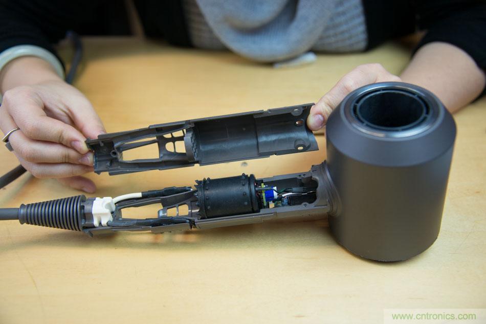 拆解戴森吹風機:近三千元的價格貴在哪?