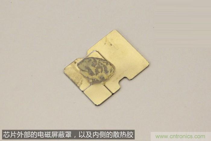 堅果R1拆解:內(nèi)部設(shè)計究竟如何?