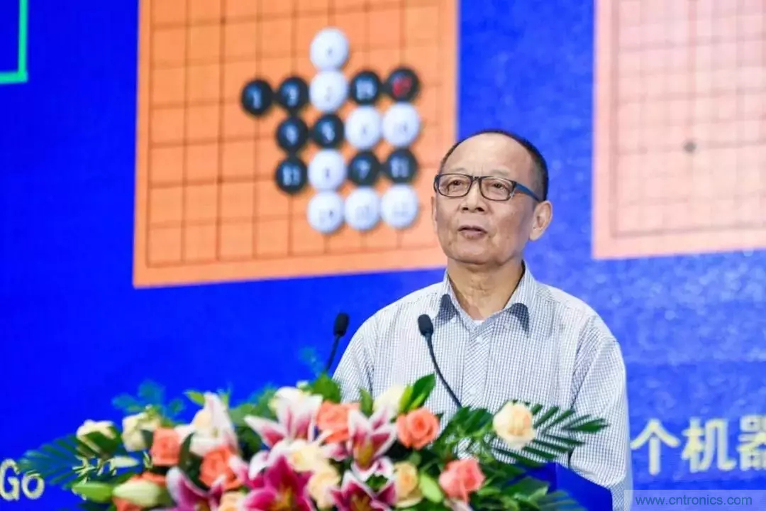 連續3年落戶順德!2018超燃機器人大賽等你來戰! 連續3年落戶順德!2018超燃機器人大賽等你來戰!