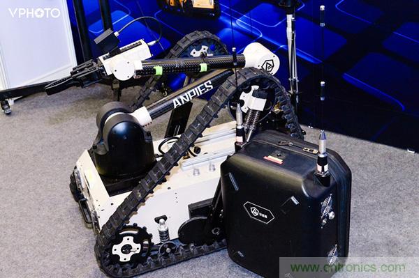 WAIE大戰(zhàn)“利奇馬”,3萬真粉如約駕臨“WAIE 2019第四屆上海國際人工智能展覽會” WAIE大戰(zhàn)“利奇馬”,3萬真粉如約駕臨“WAIE 2019第四屆上海國際人工智能展覽會”