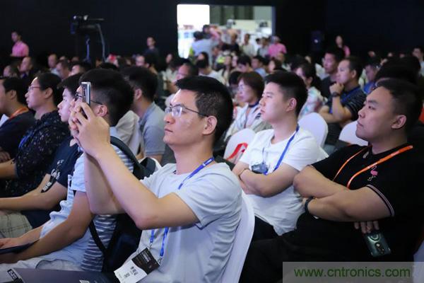 OFweek 2019 AI+教育高峰論壇完美落幕! OFweek 2019 AI+教育高峰論壇完美落幕!