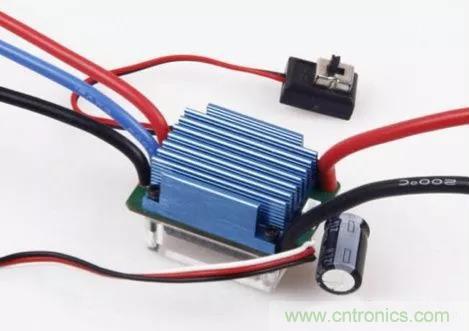 有刷電機(jī) VS 無刷電機(jī)，看看哪個(gè)更厲害？