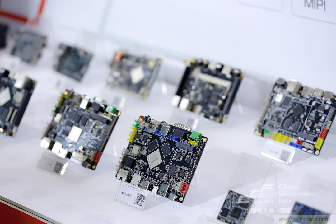 新西部、新重構、新機遇”—2020中國(西部)電子信息博覽會開幕峰會在成都成功舉辦 新西部、新重構、新機遇”—2020中國(西部)電子信息博覽會開幕峰會在成都成功舉辦