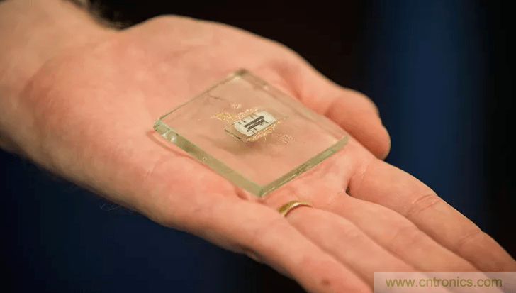 集成電路是如何被發明的?