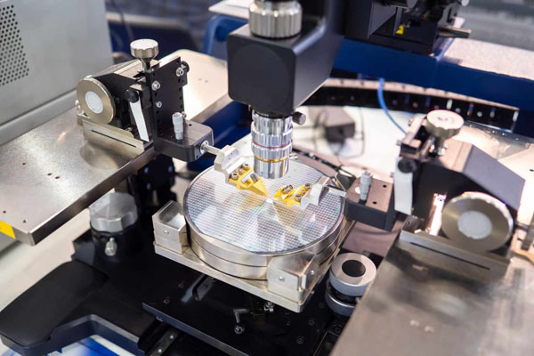 別再只盯著光刻機(jī)了!自動化測試對于芯片制造同樣重要 別再只盯著光刻機(jī)了!自動化測試對于芯片制造同樣重要